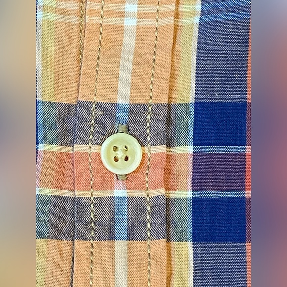 Lucky Brand Men’s Short Sleeve Button Down Shirt - Picture 2 of 4